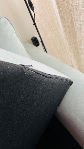 Sofá Diseño verde meta con cojines y puff regalo