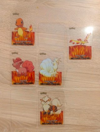 Cartas Pokémon Fuego (Charmander, Charizard, etc.)