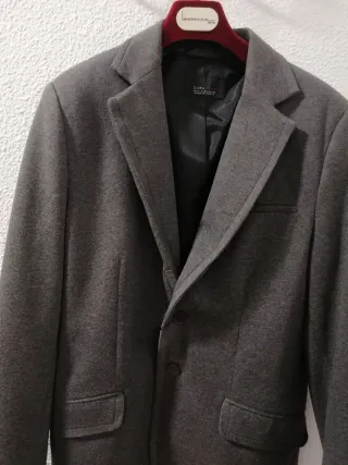 Chaqueta Zara Gris