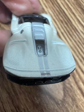 Bburago Ferrari Daytona SP3 1/64 Oficial