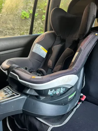 Cadeira de bebé preta