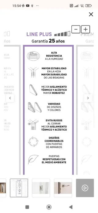 Puerta madera maciza blanca con cristales