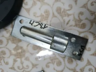 Utensili metallici 4cm e 13cm