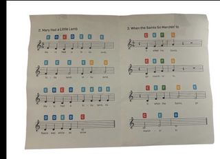 Piano de madera infantil