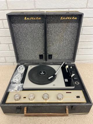 Tocadiscos Invicta Stereo Vintage