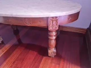 Mesita auxiliar madera y mármol