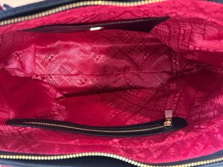 Bolso Love Moschino Negro y Rojo Nuevo original