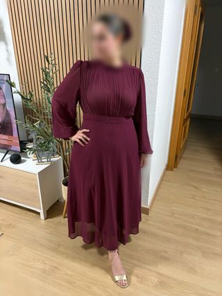 Vestido invitada burdeos sin estrenar