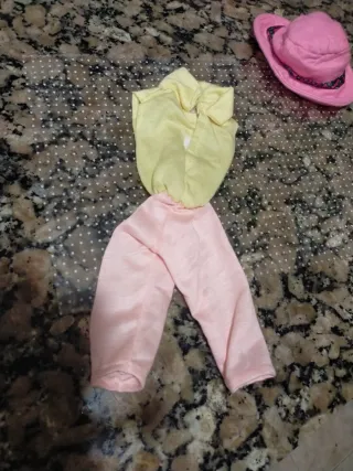 Conjunto Nancy 90s: mono, Chaqueta, Sombrero y bol