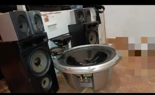 Me urge venderlo Pack 12 Altavoces JVC y Sony