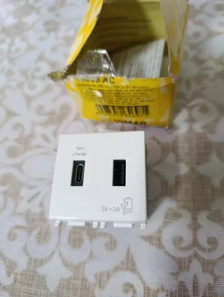 Vimar Alimentatore USB A+C 15W