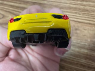 Bburago Ferrari 488 GTB 1/64 licencia oficial
