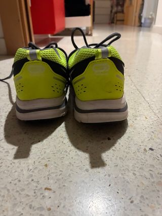 Zapatillas Kalenji Correr Negro y Amarillo