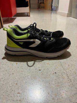 Zapatillas Kalenji Correr Negro y Amarillo