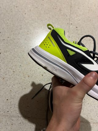 Zapatillas Kalenji Correr Negro y Amarillo
