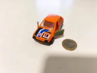 Coche Miniatura Peugeot 205 Guisval 1/64