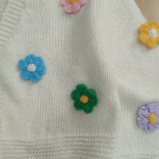 Casaco Cocco Rosso creme com flores