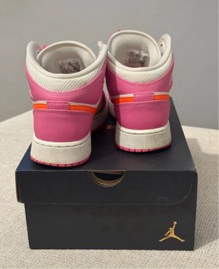 Nike Air Jordan 1 Mid Talla 37.5