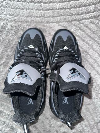 Louis Vuitton Zapatillas Deportivas Negras y Grise