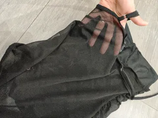 Body negro con transparencias