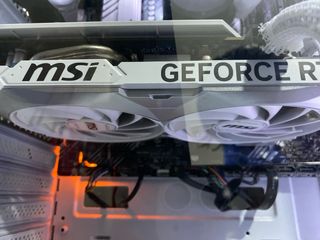 Tarjeta Gráfica MSI GeForce RTX 4060 de 8 gb