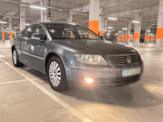 Volkswagen Phaeton 2005