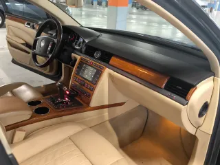 Volkswagen Phaeton 2005