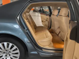 Volkswagen Phaeton 2005