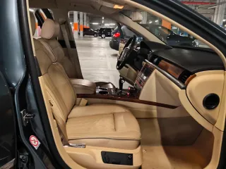 Volkswagen Phaeton 2005