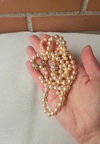 Conjunto collares y pulsera perlas fantasía nacar