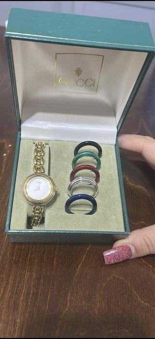 Orologio Gucci con cinturini intercambiabili