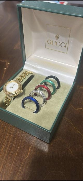 Orologio Gucci con cinturini intercambiabili