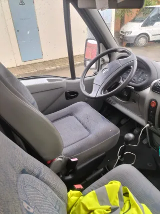 Nissan Interstar 2004