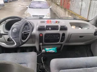 Nissan Interstar 2004