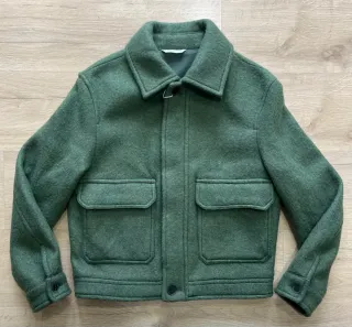 Cazadora Zara paño verde