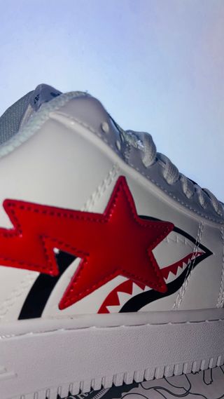 Bape Zapa Blanco y Rojo