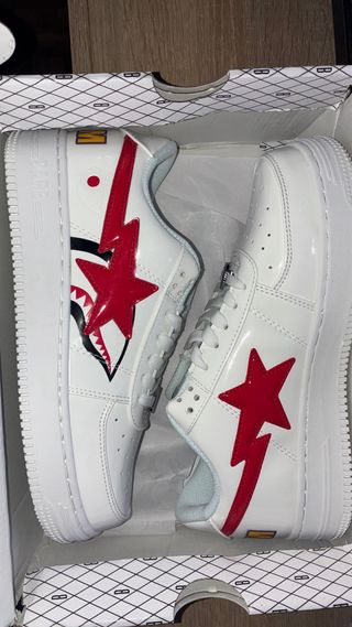 Bape Zapa Blanco y Rojo