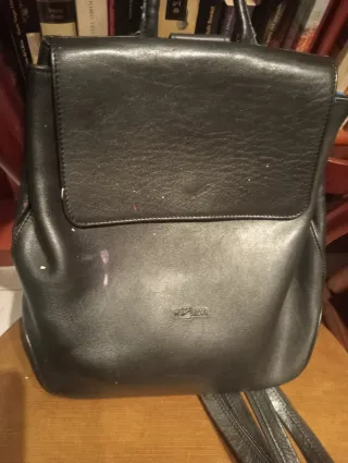 Bolso Mochila Cuero Negro 32x25cm