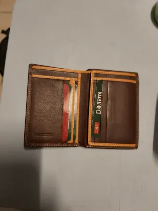 Cartera de cuero marrón Daviletto