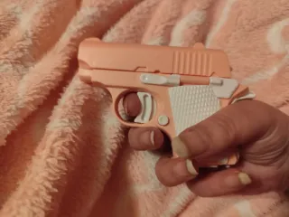 Fidget Ouchie Viral Moda Pistola de Juguete Nuevo