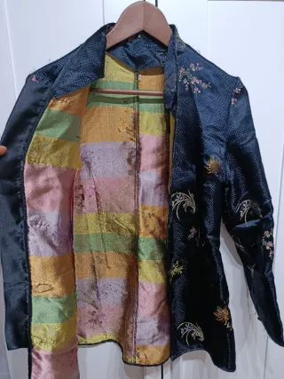 Chaqueta Oriental Negra Bordada