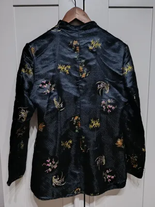 Chaqueta Oriental Negra Bordada