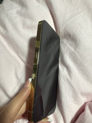 iPhone 13 Pro dorado
