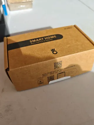 Interruptor y Enchufe Inteligente Aseed