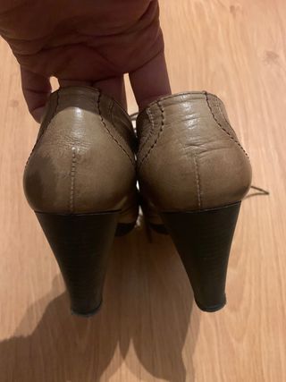 Zapatos B.O.E Piel auténtica veis oscuro