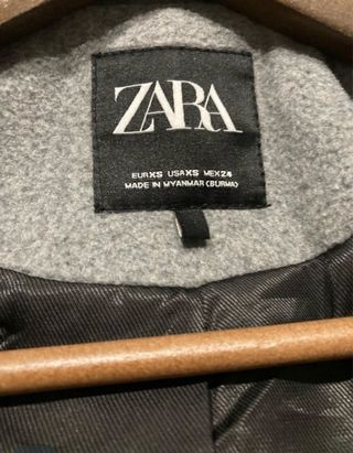 Abrigo Zara Gris