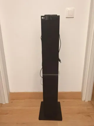 Altavoz Torre LG Negro