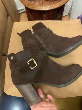 Botines ante marrón fuertes