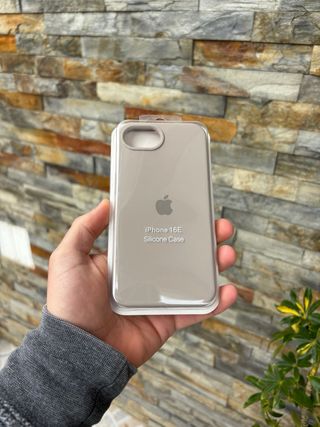 Capa Silicone iPhone 16E