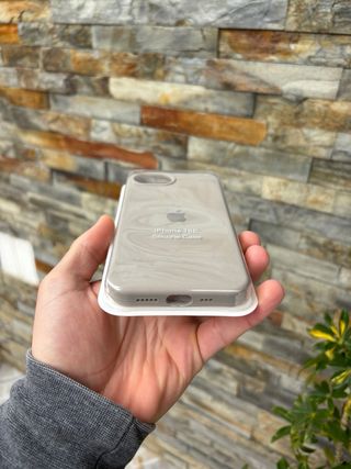 Capa Silicone iPhone 16E